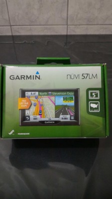 Garmin Nuvi 57lm Essential Series With Free Lifetime Maps