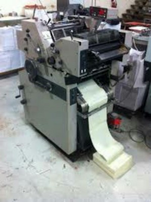 Vendo taller imprenta offset completo guillotina impresoras etc